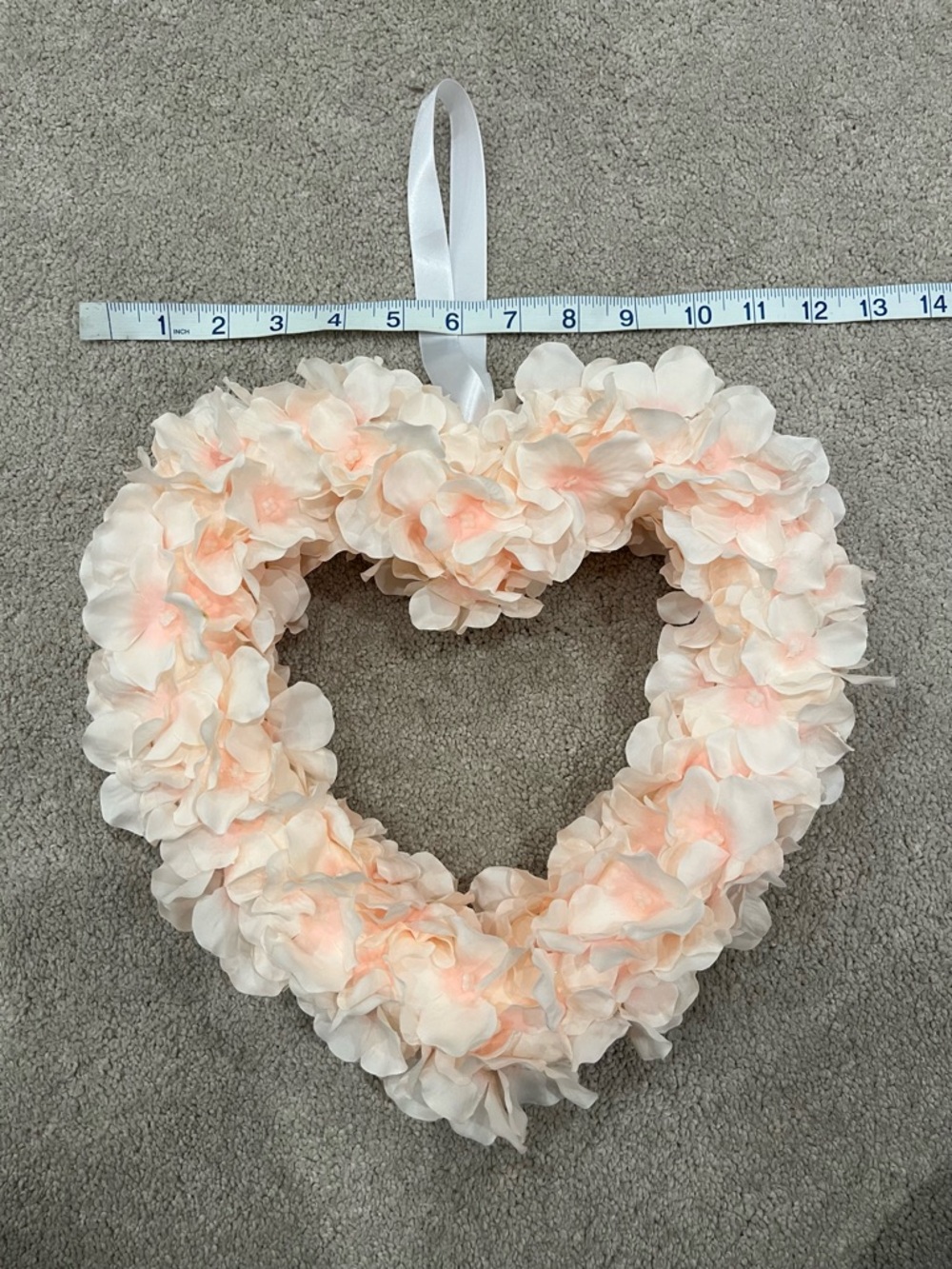 Heart-Shaped Floral Hydrangea Wreath in Pink - Picture 5 of 5